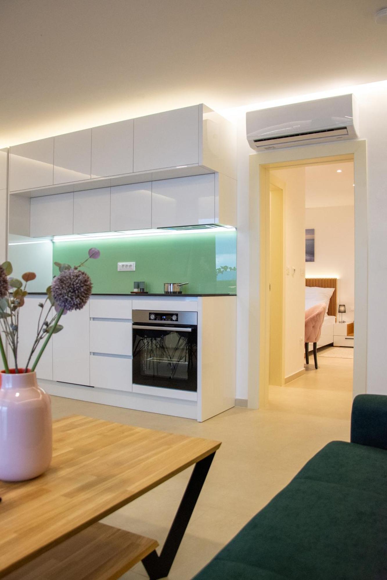 Joell Apartments Lokva Rogoznica Εξωτερικό φωτογραφία